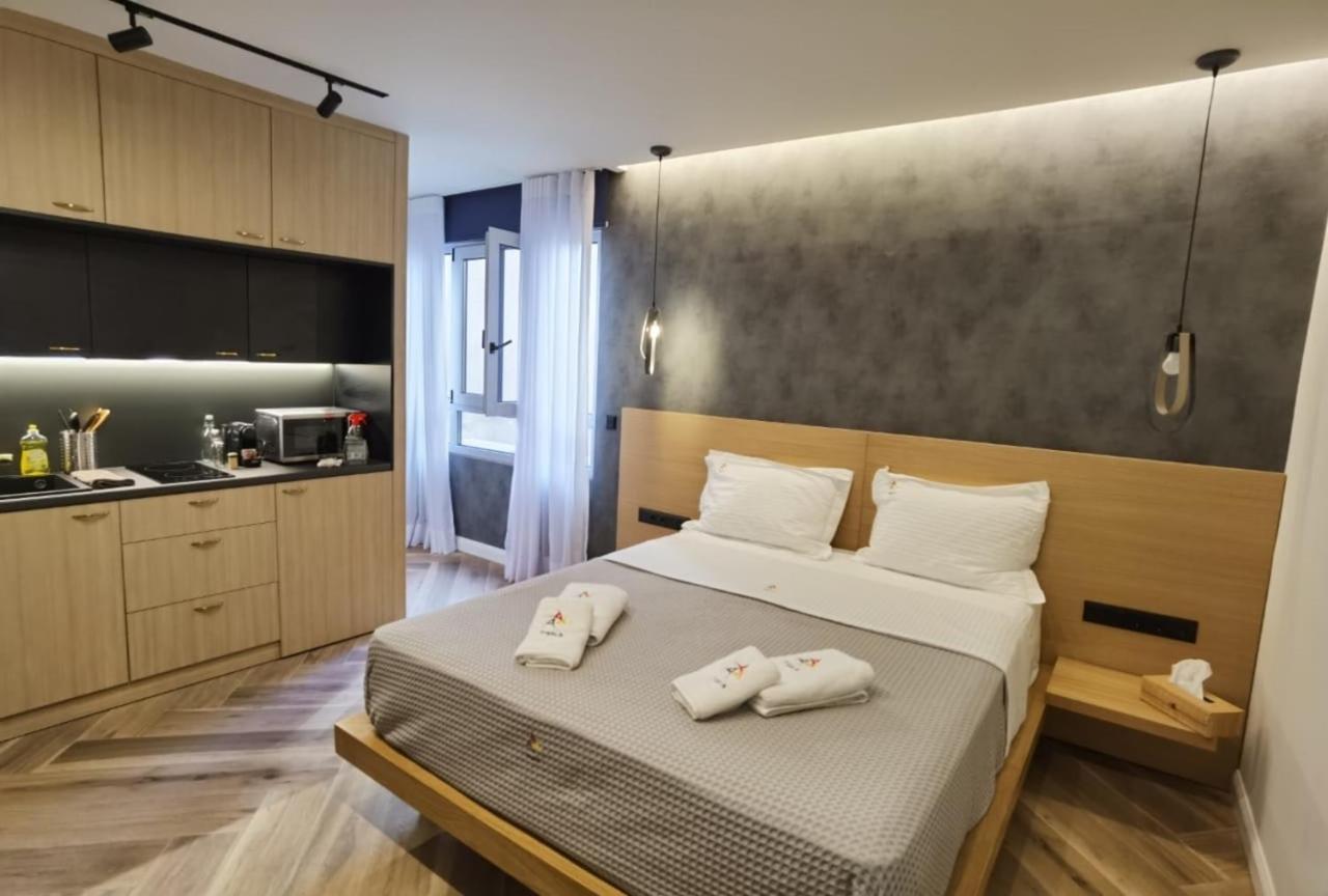 Triple A - Prime Location - Between Monastiraki & Syntagma Square-Free Parking! Athens Exterior photo