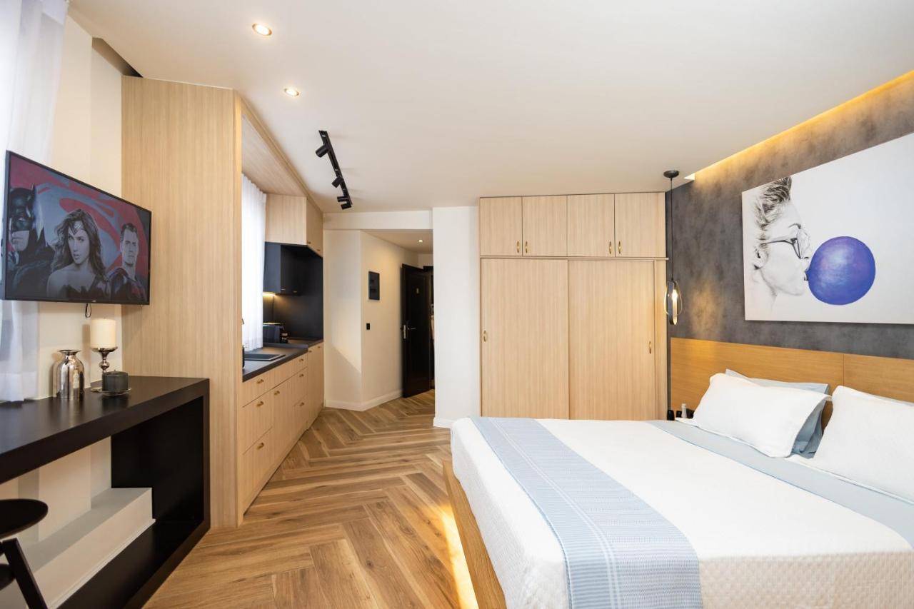 Triple A - Prime Location - Between Monastiraki & Syntagma Square-Free Parking! Athens Exterior photo