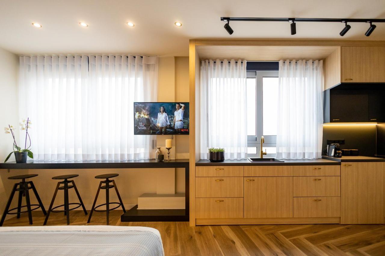 Triple A - Prime Location - Between Monastiraki & Syntagma Square-Free Parking! Athens Exterior photo