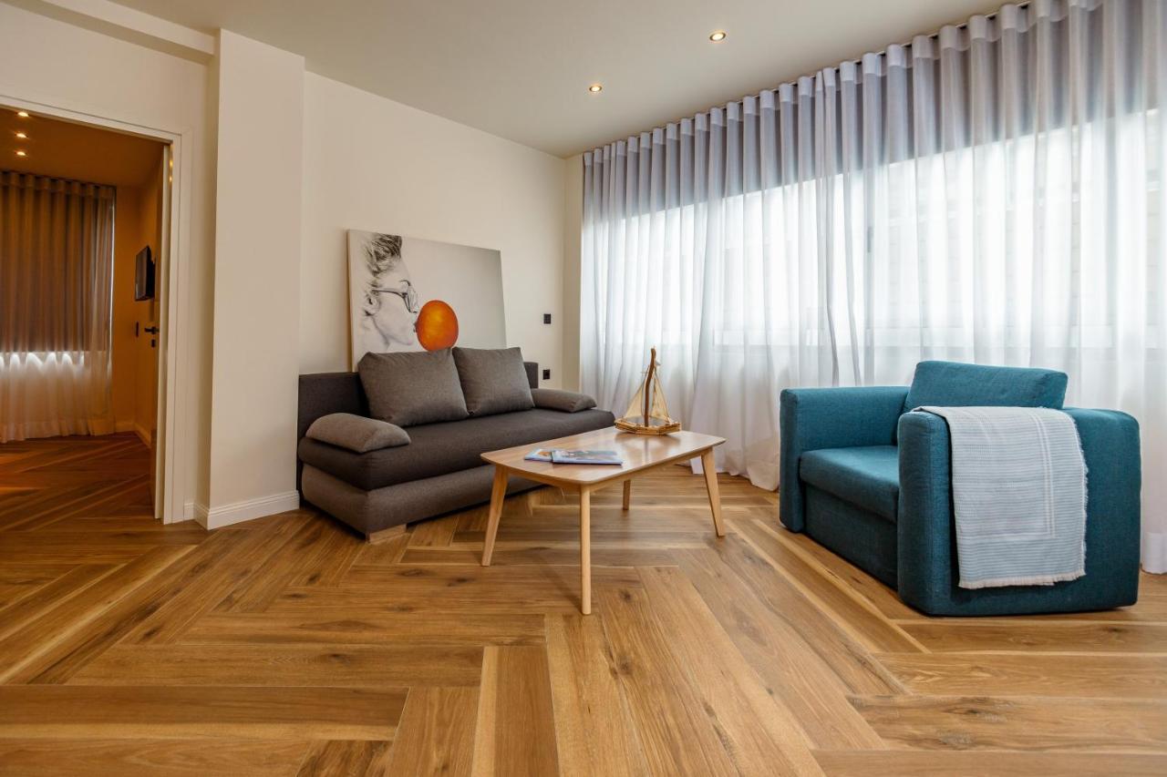 Triple A - Prime Location - Between Monastiraki & Syntagma Square-Free Parking! Athens Exterior photo