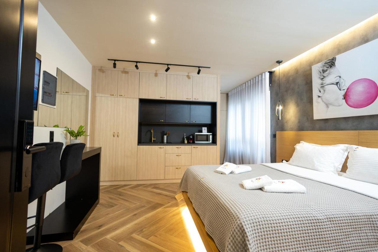 Triple A - Prime Location - Between Monastiraki & Syntagma Square-Free Parking! Athens Exterior photo